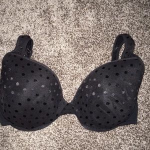 36DD bra.